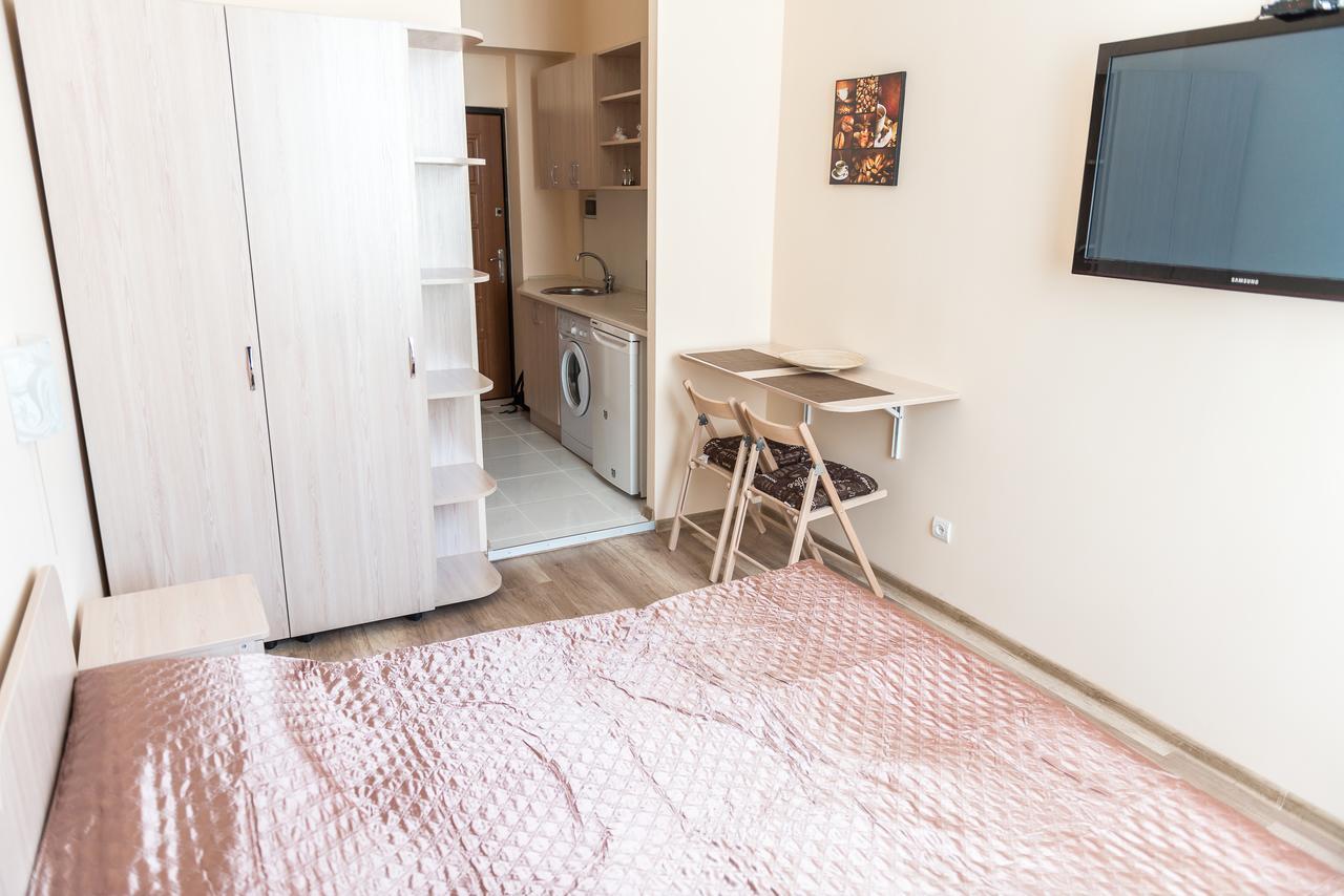 Minihotel Freedom リヴィウ エクステリア 写真